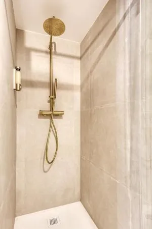 Image of Luxury Suite - Jacuzzi et Sauna