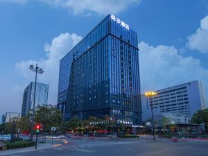 Image of Orange Hotel (Hangzhou West Railway Station Zheyi Hospital Store)