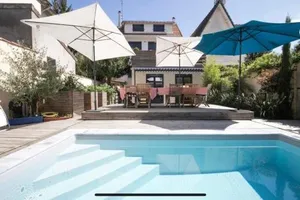Image of Eastern Paris House - Piscine, sauna & billard