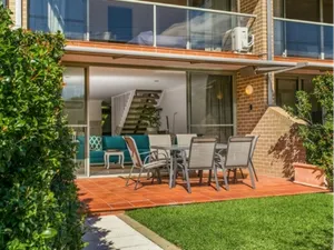 Image of A PERFECT STAY- 2 James Cook Apartments