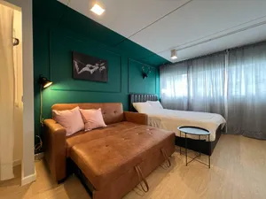 Image of Stay with me //Dark Green// @Popular condo C5