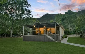 Image of Central Views Halls Gap