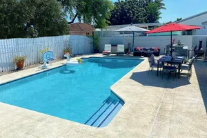 Image of Bright Villa, Heated Pool, 2 Kings, by Everglades, Biscayne & Keys