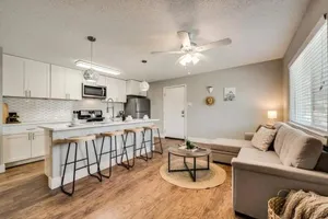 Image of Heart of Dallas Flat Close to Baylor Hospital
