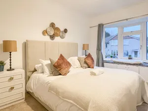 Image of Attractive 3 Bedroom Apartment