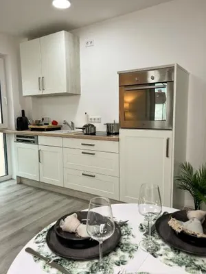 Image of Home Inn Apartments - 101