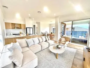 Image of Luxury 6 bedroom Home in Wilton