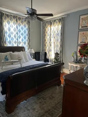 Image of Jenny's Downtown Hideaway Bed and Breakfast