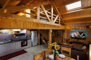 Image of Spacious Cabin EVCharger and free Parking near Cambridge