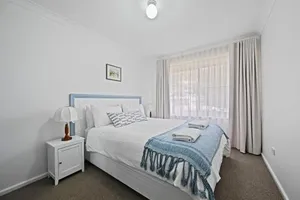 Image of Serenity - Short Drive to CBD, Firepit
