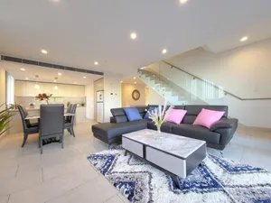 Image of Spacious 3-Bed Penthouse with Perfect View