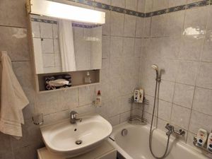 Image of Room in Shared Apartment Geneva