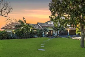 Image of Luxury Home Atop the Hills