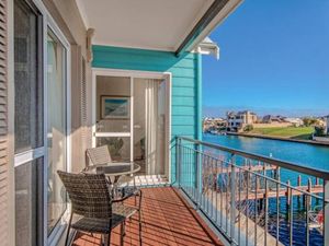 Image of Waters Edge Apartment with Jetty