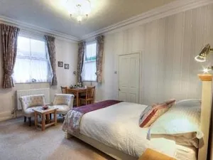 Image of Brooklands Lodge - Bed & Breakfast