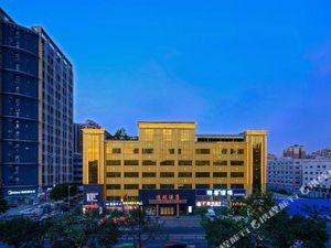 Image of Yilong Hotel (Huizhou Ganghui)