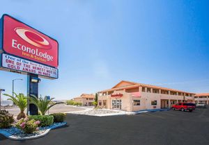 Image of Days Inn by Wyndham Ridgecrest near China Lake Naval Station