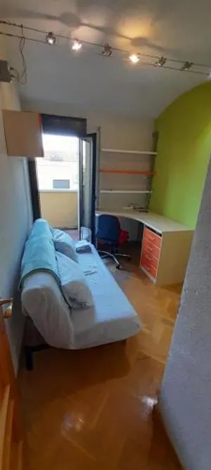 Image of Habitación independiente en casa compartida
