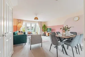 Image of Stylish & Spacious 3bed Home with Fast Wifi & Private Parking