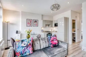 Image of Elegant 1 bed apartment- Hampstead Village