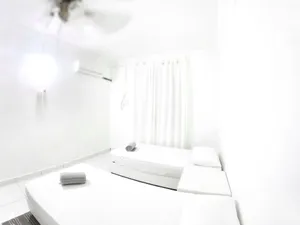Image of Puteh Guest House (Netflix available), Kertih