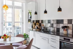 Image of Lady on the Lane- 2 bed Primrose Hill