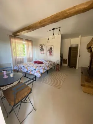 Image of La Chambre A l Ombre du coteau