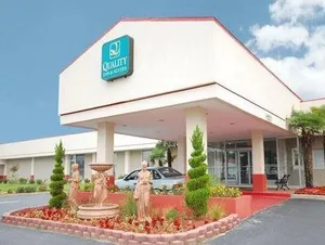 Image of Quality Inn & Suites Walterboro