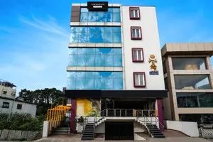 Image of Super Townhouse HBR Layout