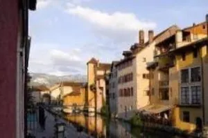 Image of "Un Lieu Unique" Le Lodge et le Dolce