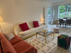 Image of Beautiful 2-Bed Apartment near Palexpo, UN Agencies & Diplomatic Missions