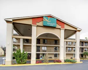 Image of Rodeway Inn North