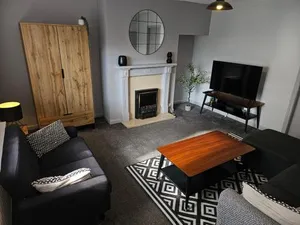 Image of Homebird Property - East Park House