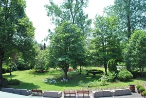 Image of La Roseraie. Gaume-Ardenne-lacuisine sur Semois.
