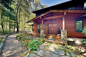 Image of Elkhorn Cabin & Eagles Wing Lodge