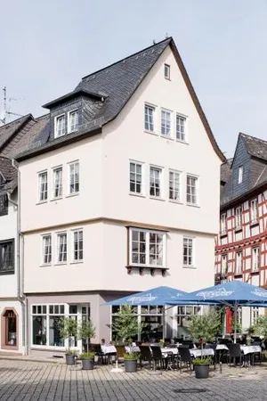 Image of Designapartment im Herzen der Altstadt - 7 Guests - 3 Bedrooms - 2 Bathrooms
