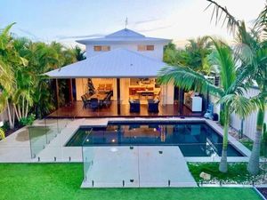 Image of Luxury 6 Bedroom Home in Golden Beach