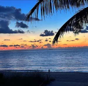 Image of Seaside serenity studio