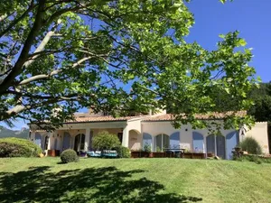 Image of Le Cheval Blanc