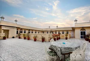 Image of hotel castle alsisar