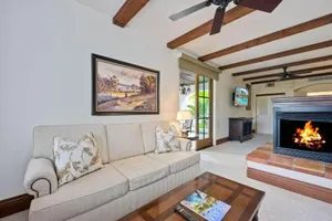Image of Heated Pool & Hot Tub Access, Walk 2 Omni Resort, Free Parking, Wi-Fi, Washer & Dryer