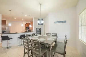 Image of Chateau Cypress- TownLake Newly Renovated!
