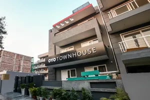 Image of Townhouse Unitech Cyber Park Gurgaon Near Omaxe Celebration Mall