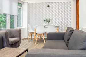 Image of 5 bedroom Modern Home in Guilford - Sleeps 9