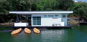 Image of Chomtawan Raft