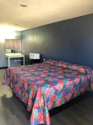 Image of EVERKLEEN Motel Downtown