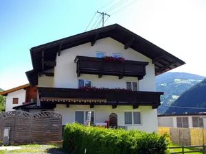 Image of Scenic Holiday Home in Mayrhofen-Hippach near Ski Lift