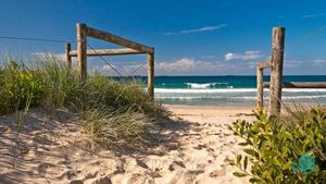 Image of Caves Seascape Villa - stroll to shops and beach