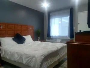 Image of The Carasaljo