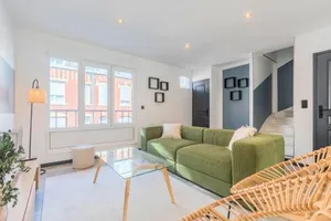 Image of House 4bed 2bath with garden and private parking.